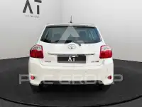 2011 Toyota AURIS