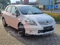 2011 Toyota AURIS