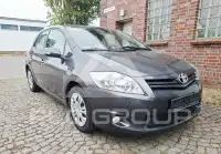 2011 Toyota AURIS