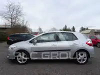 2011 Toyota AURIS
