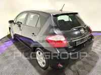 2011 Toyota AURIS