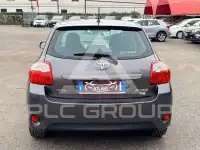 2011 Toyota AURIS