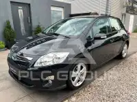 2011 Toyota AURIS