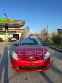 2011 Toyota AURIS