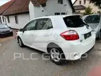 2011 Toyota AURIS