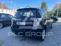 2011 Toyota VERSO