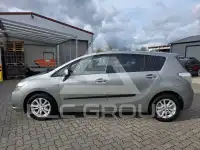 2011 Toyota VERSO