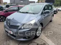 2011 Toyota VERSO