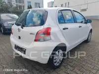 2011 Toyota YARIS