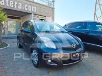 2011 Toyota YARIS