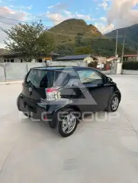 2009 Toyota IQ
