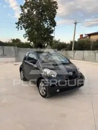 2009 Toyota IQ