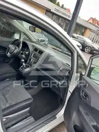 2011 Toyota VERSO