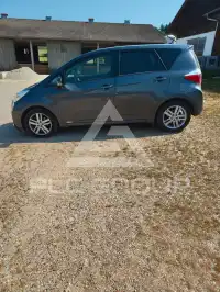 2011 Toyota VERSO