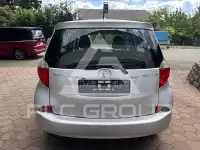 2011 Toyota VERSO