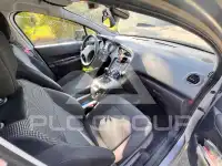 2011 Peugeot 5008