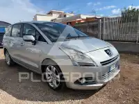 2011 Peugeot 5008