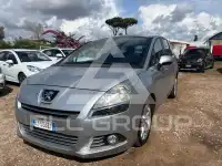 2011 Peugeot 5008