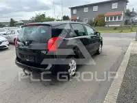 2011 Peugeot 5008
