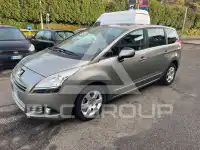 2011 Peugeot 5008