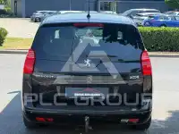 2011 Peugeot 5008