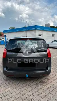 2011 Peugeot 5008
