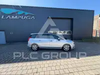 2011 Peugeot 5008