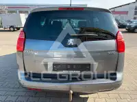 2011 Peugeot 5008