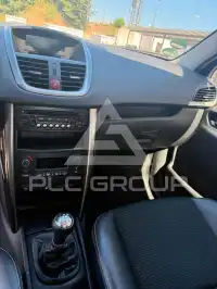 2011 Peugeot 207