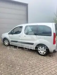 2011 Peugeot Partner
