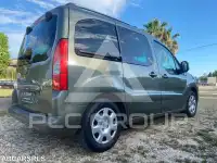 2011 Peugeot Partner