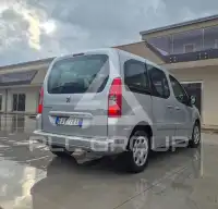 2011 Peugeot Partner
