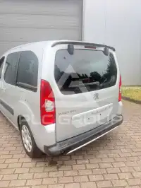 2011 Peugeot Partner