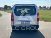2011 Peugeot Partner