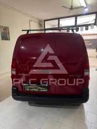 2011 Peugeot Partner