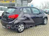 2011 KIA Venga