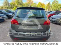 2011 KIA Venga