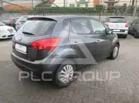 2011 KIA Venga