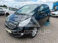 2011 KIA Venga