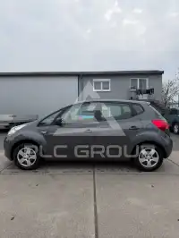 2011 KIA Venga