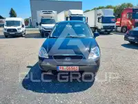 2011 KIA Carens