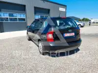 2011 KIA Carens