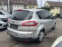 2011 Ford S-Max