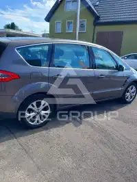 2011 Ford S-Max