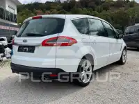 2011 Ford S-Max