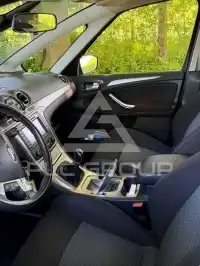 2011 Ford S-Max