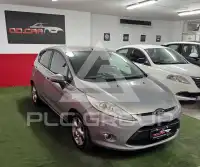 2011 Ford FIESTA
