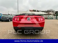 2011 Ford MUSTANG