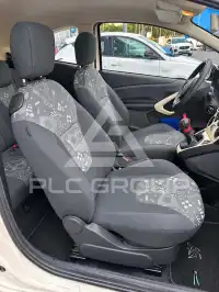 2011 Ford KA