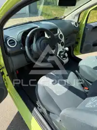 2011 Ford KA